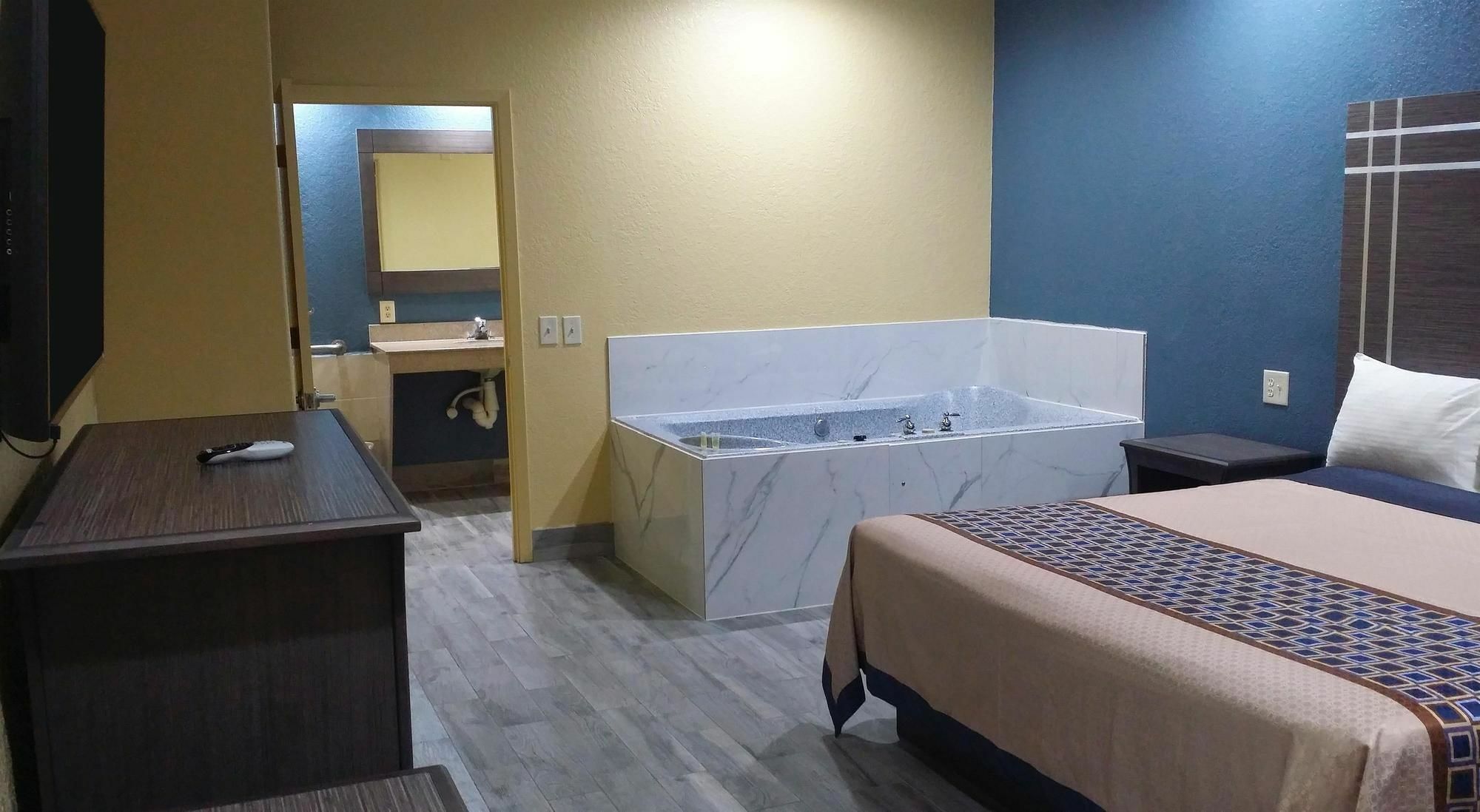 Americas Best Value Inn & Suites Northeast Houston Zewnętrze zdjęcie
